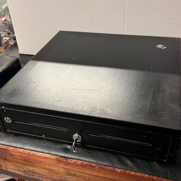 APG HP VB400-BL1616 Cash Drawer‎ With Key - Picture 2 of 5